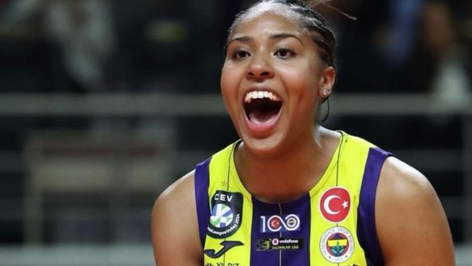Fenerbahçeli smaçör Ana Cristina de Souza hayatı ve voleybol kariyeri