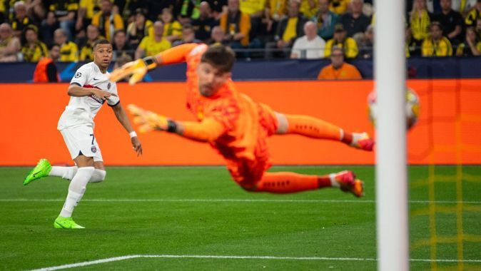 UEFA Şampiyonlar Ligi yarı finalinde Borussia Dortmund PSG&#039;yi tek golle geçti