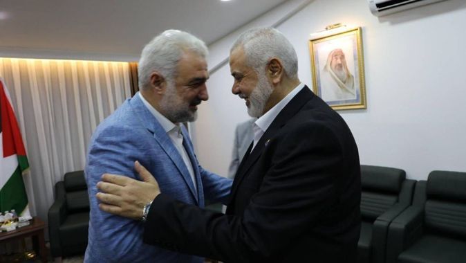 AK Parti&#039;den kritik ziyaret! Osman Nuri Kabaktepe, Hamas lideri Heniyye ile görüştü