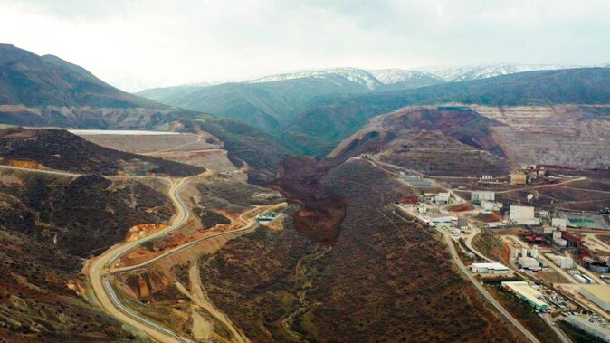 Erzincan İliç maden faciasına sebep olan eksikler Meclis&#039;te: Çatlak fark edilmesine rağmen çalışanlar tahliye edilmemiş