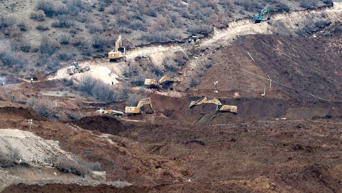 Erzincan’ın İliç&#039;teki maden faciasında sıcak gelişme! 2 işçinin cansız bedeni bulundu