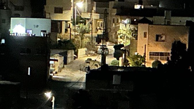 İsrail Batı Şeria&#039;da gece baskını yaptı: 5 Filistinli hayatını kaybetti