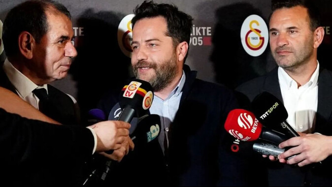Galatasaray 2 yıldızın biletini kesti! Yönetim teklifleri değerlendiriyor