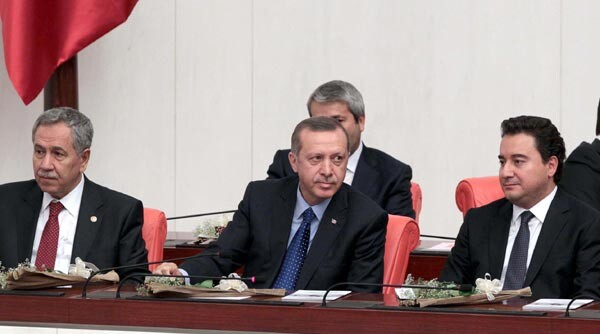 Erdoğan: Cumhurbaşkanıyla polemiğe girmek istemem