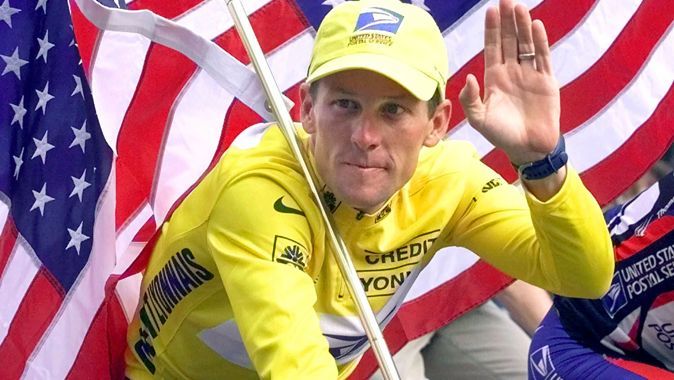 Efsane bisikletçi Armstrong&#039;a büyük şok