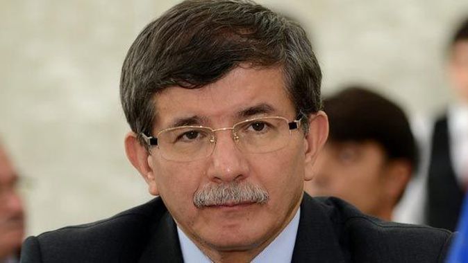 Davutoğlu&#039;ndan telefon diplomasisi
