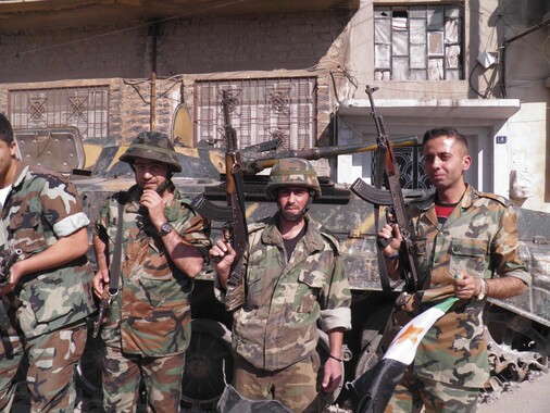 Suriye&#039;de çatışma: 23 Suriye askeri öldürüldü
