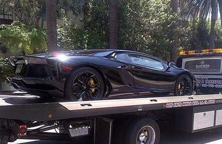 Sevgiliye 400 bin dolarlık Lamborghini 