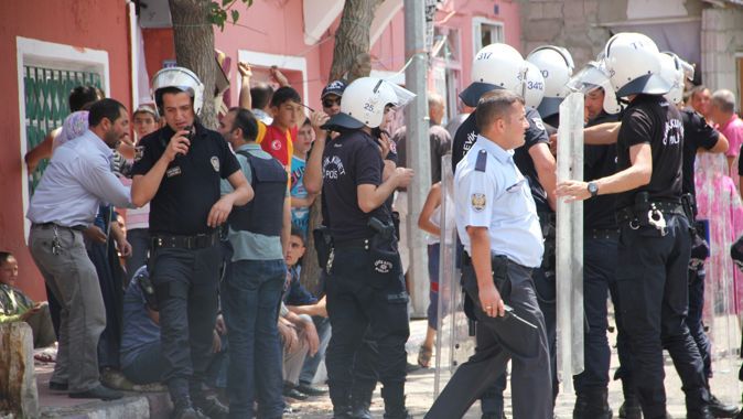 Erzurum&#039;da silahlı kavga: 6 yaralı 