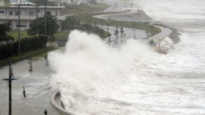 Japonya&#039;da Bolaven tayfunu alarmı 