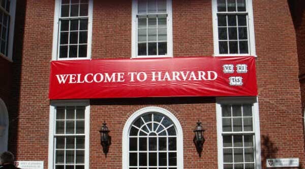 Harvard Üniversitesi&#039;nde kopya skandalı