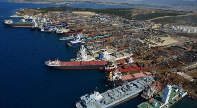 Aliağa gemi söküm tesislerine 3,5 milyon lira ceza