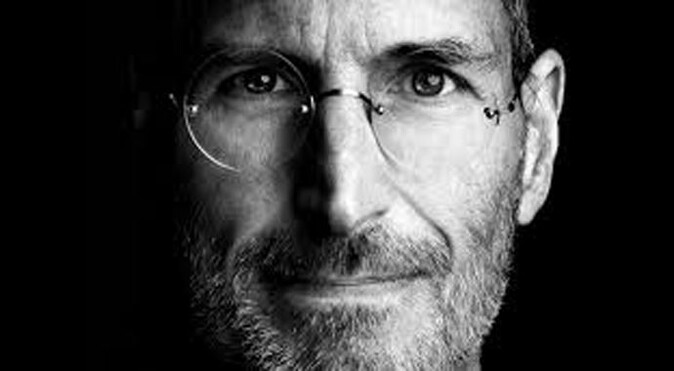 Steve Jobs öldüama para kazanmaya devam ediyor