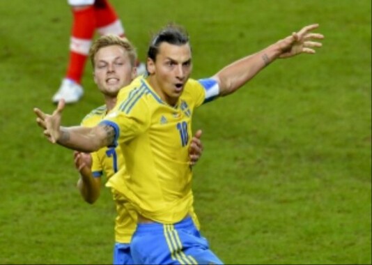 Ibrahimoviç İsveç&#039;i Play-off&#039;a taşıdı