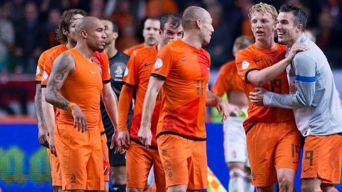 Hollanda gol oldu yağdı