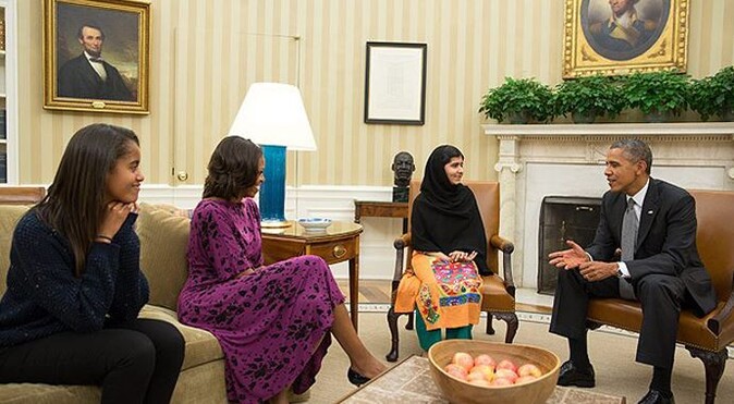Obama ve Eşi, Pakistanlı Malala&#039;yı kabul etti