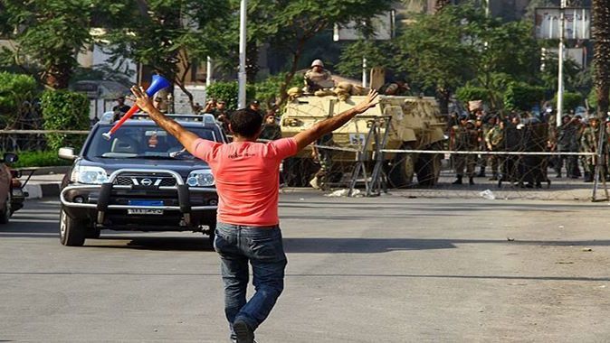 Mısır&#039;da darbe karşıtı 45 kişi gözaltına alındı
