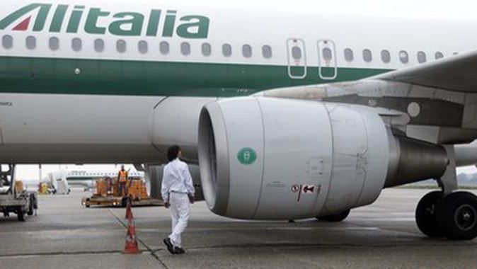 Alitalia yeni anlaşmayla kurtuldu