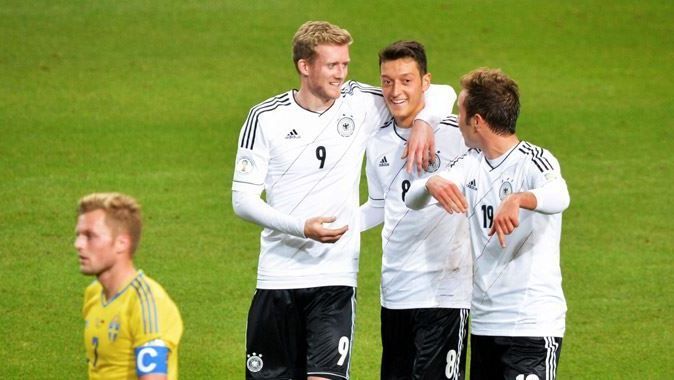Alman milli futbolcuları prim zengini oldu