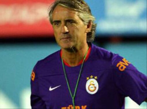 Mancini, &#039;Fenerbahçe atkısını boynuma zevkle asarım&#039;