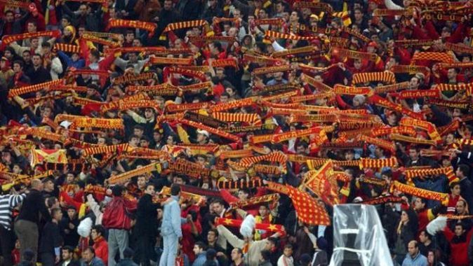 Galatasaray taraftarının tepkisi dinmiyor