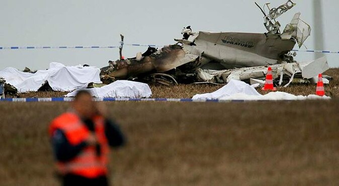 Belçika&#039;da uçak düştü, 11 paraşütçü öldü