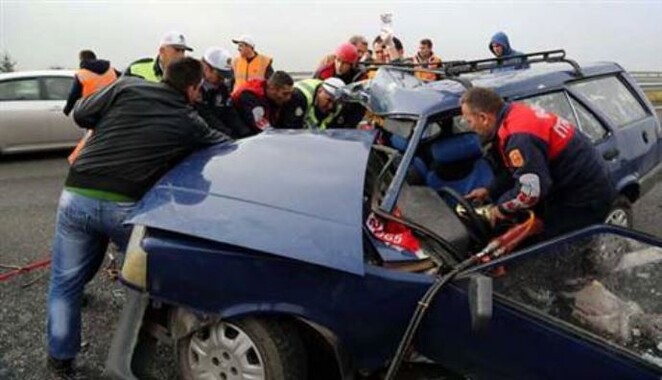 Trafik kazaları bayramı zehir etti, 113 ölü