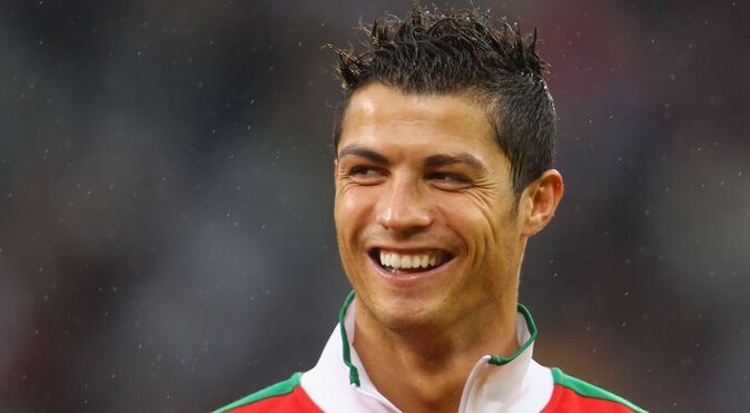 Ronaldo &#039;Bale harika bir oyuncu&#039;