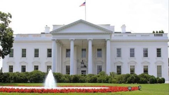 Beyaz Saray&#039;da sahte tweet skandalı