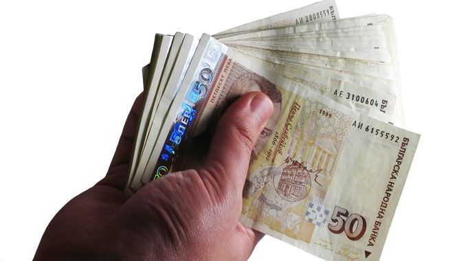Parayı veren Bulgaristan&#039;da oturum izni alıyor