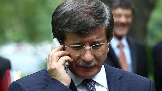 Ahmet Davutoğlu&#039;ndan yoğun telefon diplomasisi