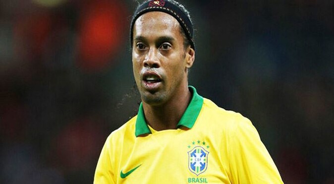 Ronaldinho Ocak&#039;ta imzayı atıyor