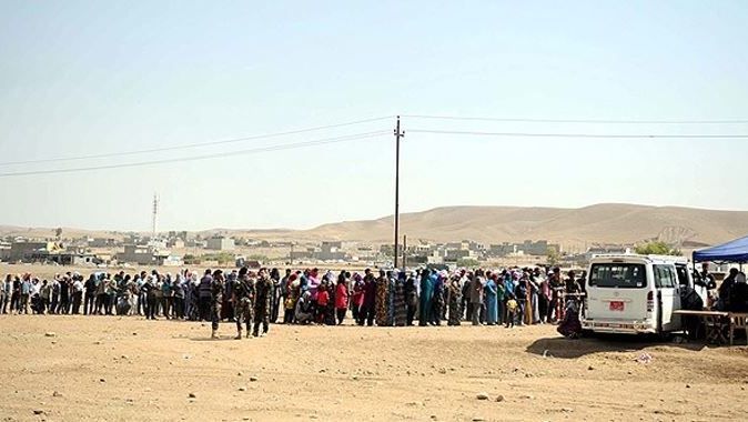Şam&#039;da açlık tehlikesine karşı 1800 sivil tahliye edildi