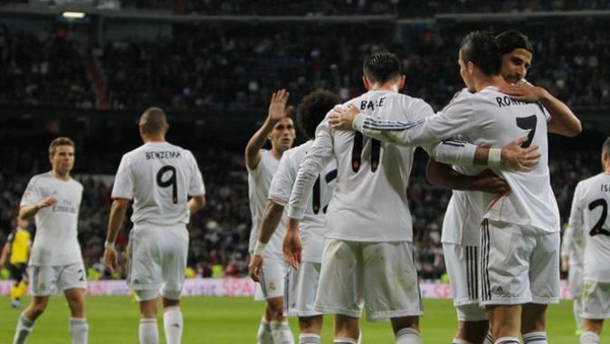10 kişi kalan Sevilla&#039;ya Real Madrid&#039;ten 7 gol