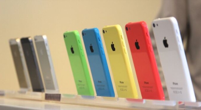 iPhone 5S ve 5C Türkiye&#039;de kaç lira