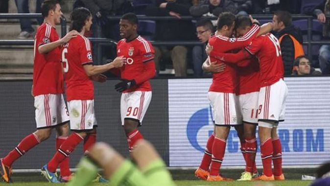 Benfica 90&#039;da vurdu