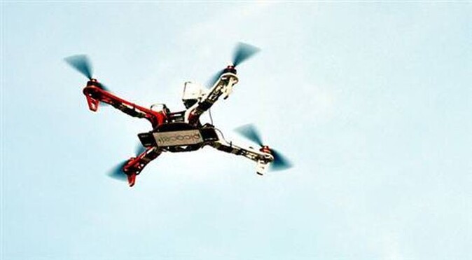 İnsansız hava araçlarını hack&#039;leyen robot