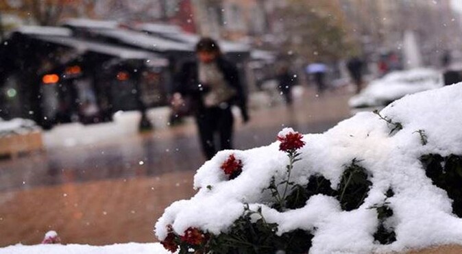 İstanbul Valiliği&#039;nden, kar yağışı uyarısı