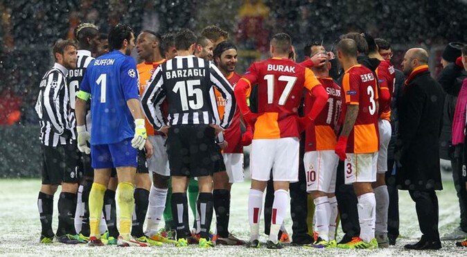 Top kara takıldı, Galatasaray Juventus maçı ne olacak