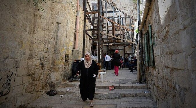 Kudüs&#039;te 40 ev çökebilir