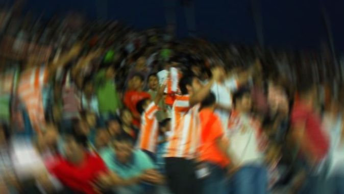 Adanaspor taraftarı maçın ardından polisle çatıştı
