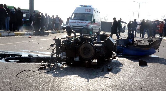 Sakarya&#039;da zincirleme trafik kazası, 5 yaralı
