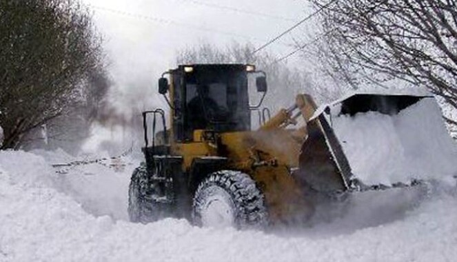Kar bir çok köye ulaşımı kapattı