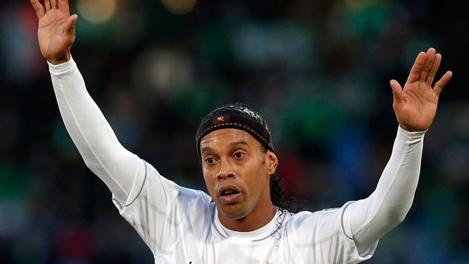 &#039;Ronaldinho 2 yıl Beşiktaş&#039;ta&#039; iddiası