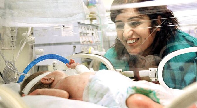 6 aylık doğan bebeğe kalp ameliyatı, Hayata tutundu