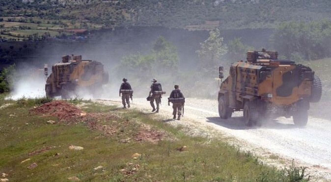 PKK&#039;lıların kaçırdığı 2 astsubay ile 2 uzman çavuş serbest