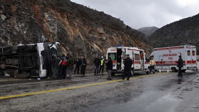 Çinli turistler Konya&#039;da kaza yaptı 