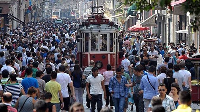 Türklerin yüzde 61&#039;i halinden memnun
