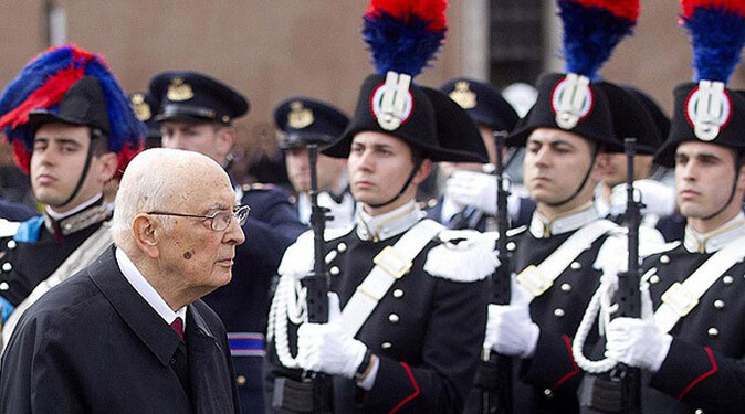 87 yaşındaki Napolitano görevine başladı