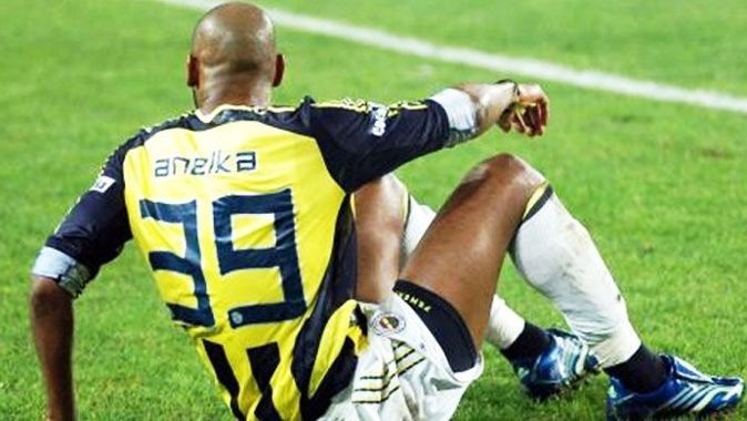 Anelka Fenerbahçe&#039;ye geri dönüyor